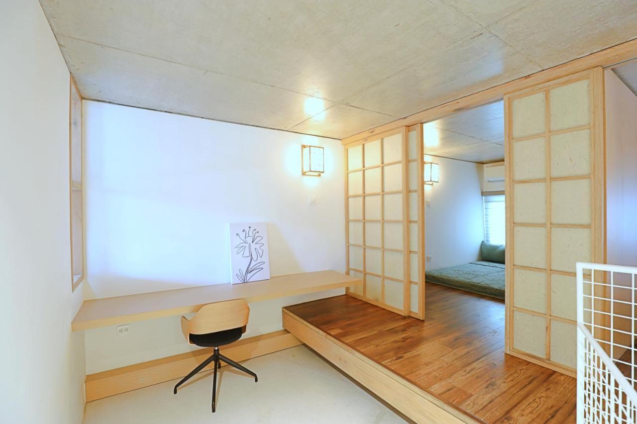 Casa Amarilla Boutique Apartment Hanoi Esterno foto